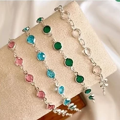 Pulseira Feminina Pedrinhas Luxo Banhada Prata, Pedras de Zircônia, Delicadeza e Brilho