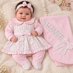 Saída Maternidade Menina Rosa com Estampa de Laços Arise