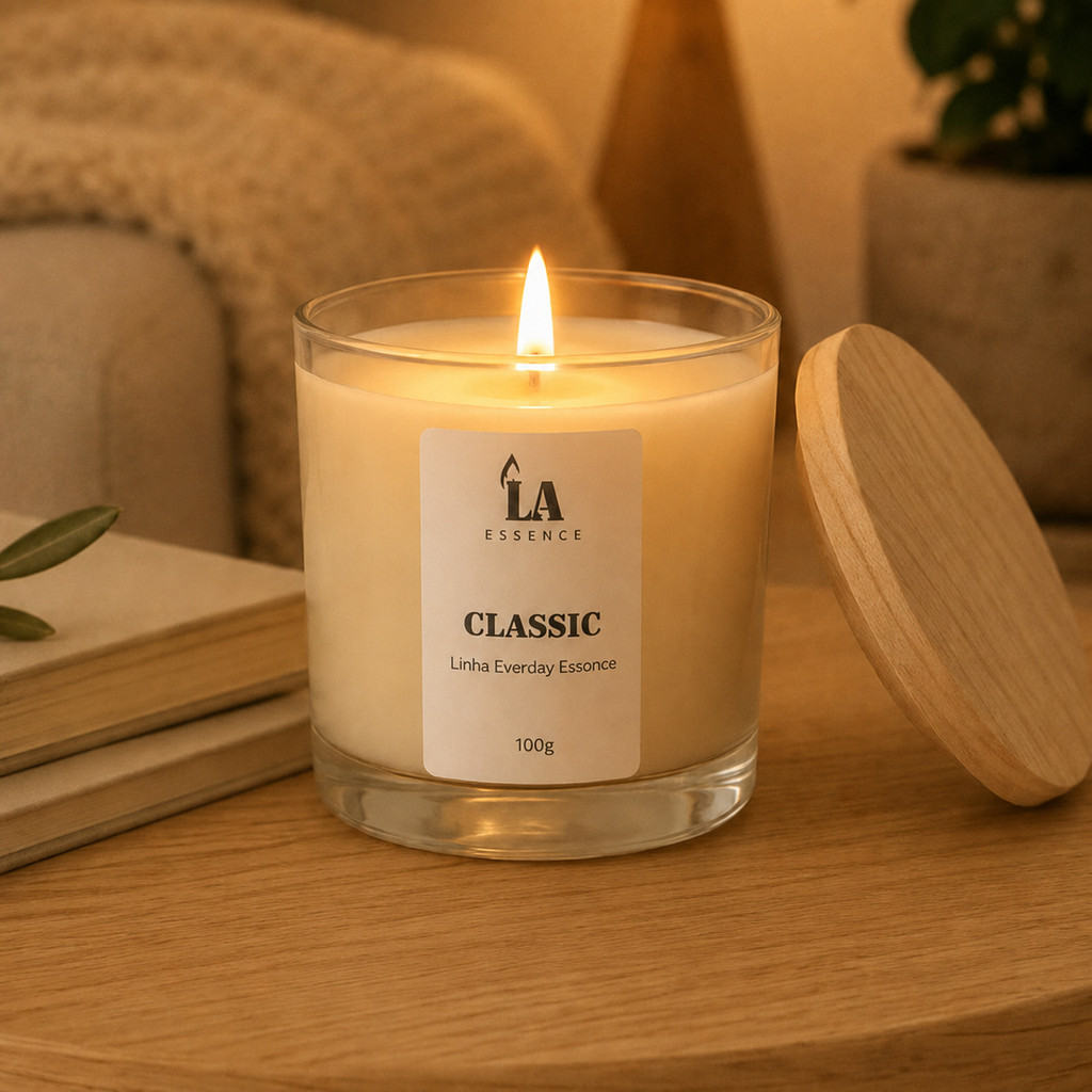 Imagem Vela Aromática Perfumada Artesanal Premium 100g Classic Com Tampa De Madeira Vários Aromas