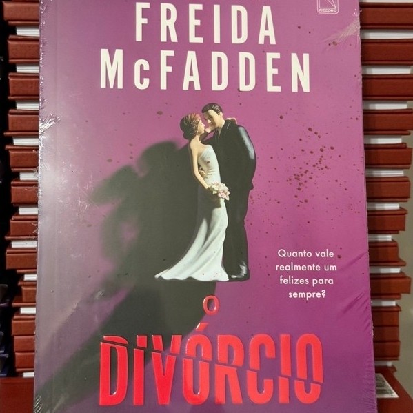 O DIVÓRCIO- RECORD - FREIDA MCFADDEN- lançamento 07/09 - pré-venda