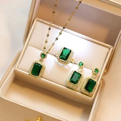Conjunto De Joias Esmeralda Vintage 3 Peças Anel Brinco Pingente Verde Luxo Banquete De Casamento