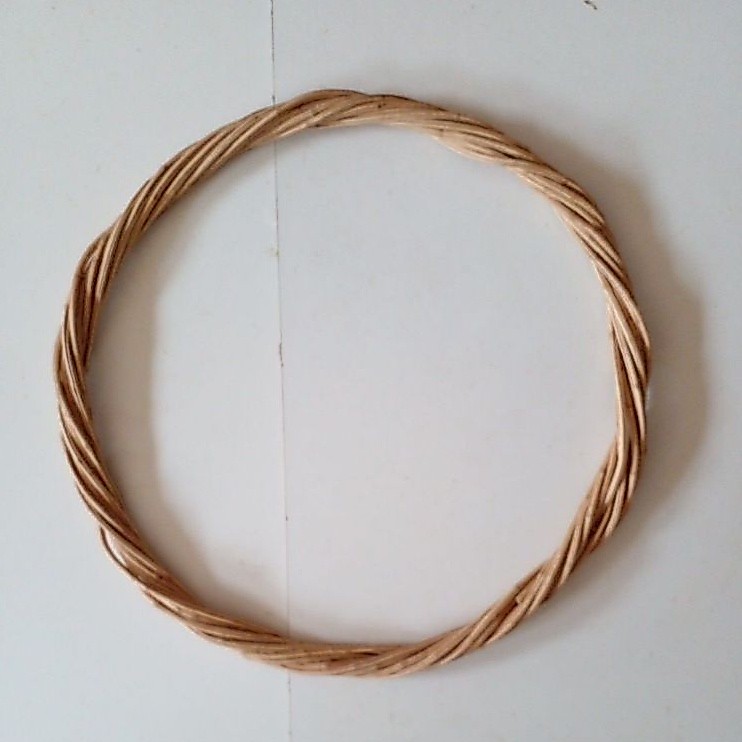 Base para guirlanda / Fibra natural - 45 cm diâmetro