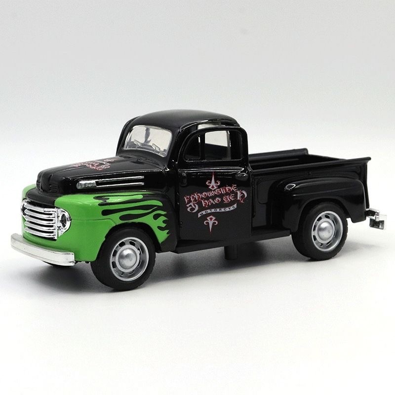 Miniatura Carrinho de ferro caminhonete esportivo abre as portas