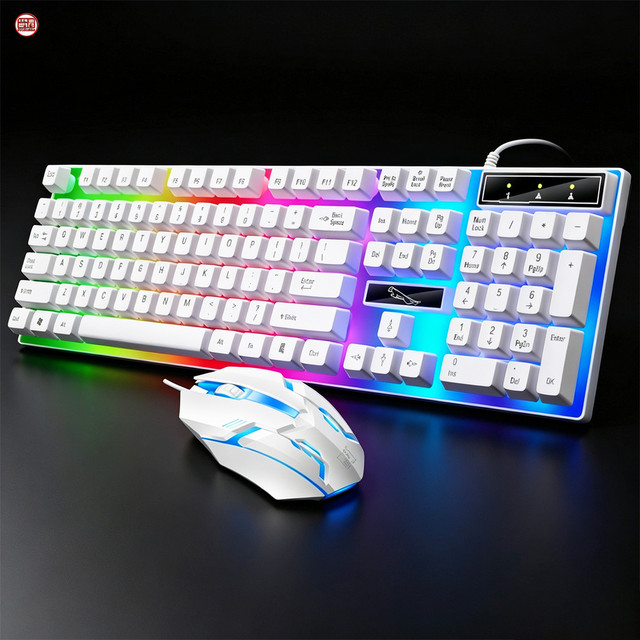 Combo Teclado e Mouse Gamer com Luzes RGB Fio de 1.5m, Resolução 1600dpi e Tecla Ç!