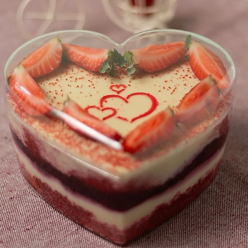 1~6 CAKE BOX CORAÇÃO BLUESTAR – 750 ML – ACRÍLICO TRANSPARENTE (CHOCO)
