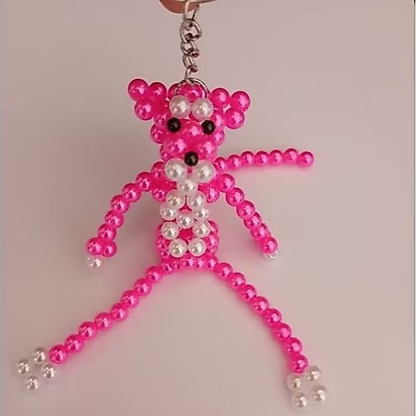 Chaveiro Pantera Cor-de-Rosa de Miçanga Personalizado Lembrancinha Festa Evento Aniversário Brinde Mimo Infantil Adulto