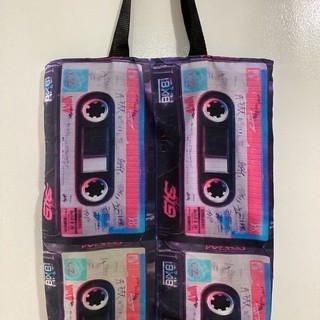 Bolsa sacola dupla face grande fitas k7 anos 80 90 vintage retrô clássico  presente criativo