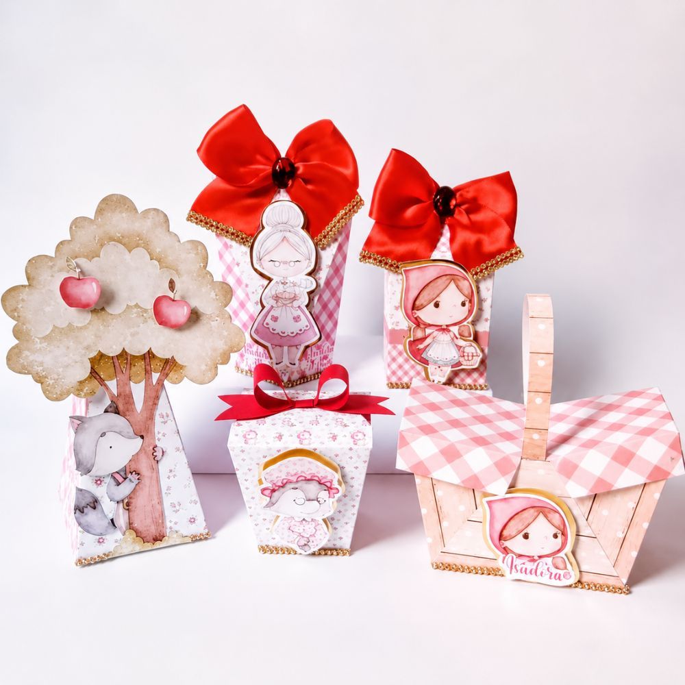 Kit Festa Chapeuzinho Vermelho Personalizada /Lembrancinha de Festa/caixas personalizadas /Aniversário