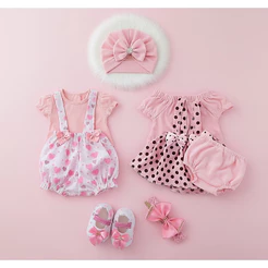 2 Kits Roupinha Bebê Reborn Jardineira + Sapato + Tiara + Turbante - 8 peças - Veste de 45 a 50cm!