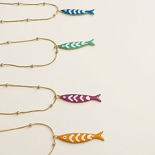 Colar Pingente Peixes em Aço Dourado Resistente NÃO ESCURECE