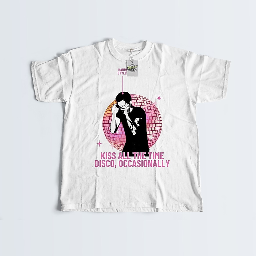CAMISETA - HARRY STYLES -  KISS ALL THE TIME DISCO OCCASIONALLY - TOGETHER TOGETHER TOUR - 100% ALGODÃO  + BRINDES