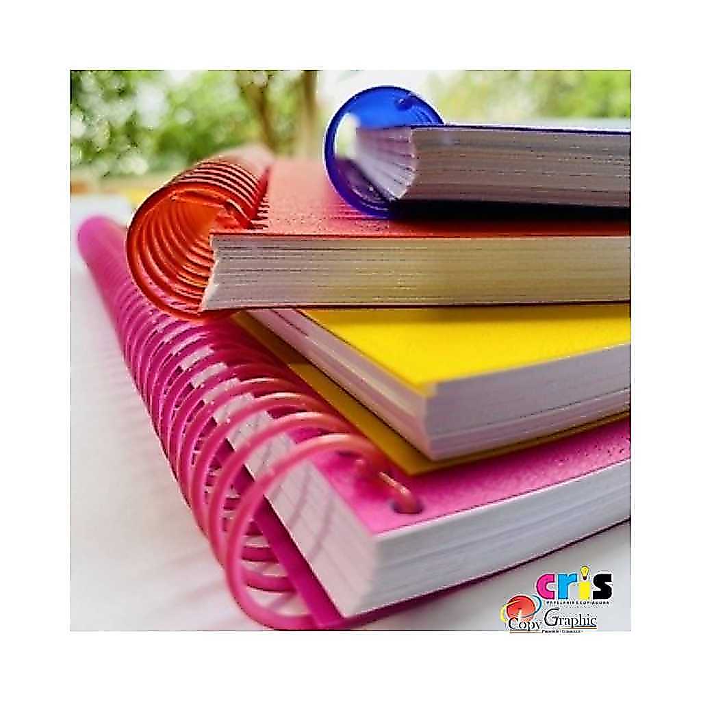Caderno A5 S/Pauta MIOLO BRANCO - (Capa PVC - Espiral)