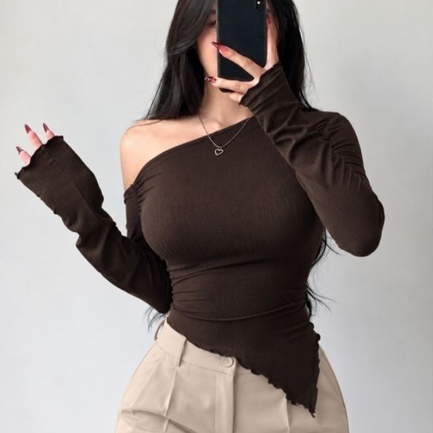 Blusa Ribana Canelado Camiseta casual lisa Assimetrica com babados para mulher Gola Canoa, Manga Longa Outono Tendência