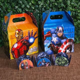 16 Maletinhaa vingadores e  25 forminha de doce