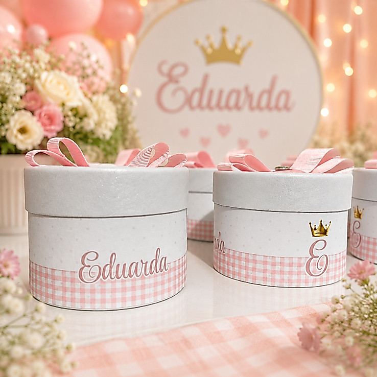 Caixinha Personalizada de Luxo Menina | Lembrancinha de Maternidade, batizado, aniversário