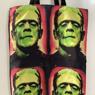 Bolsa sacola dupla face grande terror Frankenstein cinema presente criativo