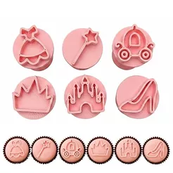 Kit Carimbos Princesas Para Brigadeiro e Doces 2cm Peças Confeitaria Personalizada (COR VARIADA)