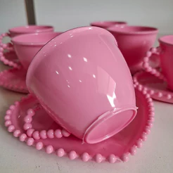 KIT C/30 XÍCARAS PEARL150ML + 30 PIRES PEARL CORAÇÃO, MATERIAL ACRÍLICO COR ROSA, LINDO E RESISTENTE