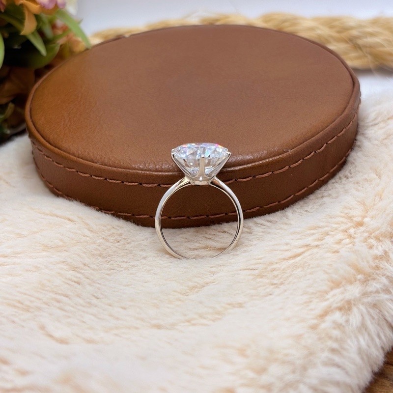 Anel Solitário Moissanite 14mm em Prata 925 Elegante — imagem 2 de 2