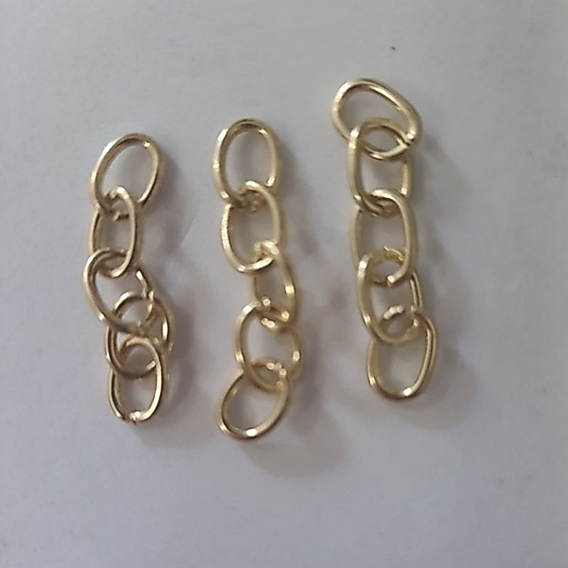 correntinha para montagem de Chaveiro na cor dourada com 50 peças