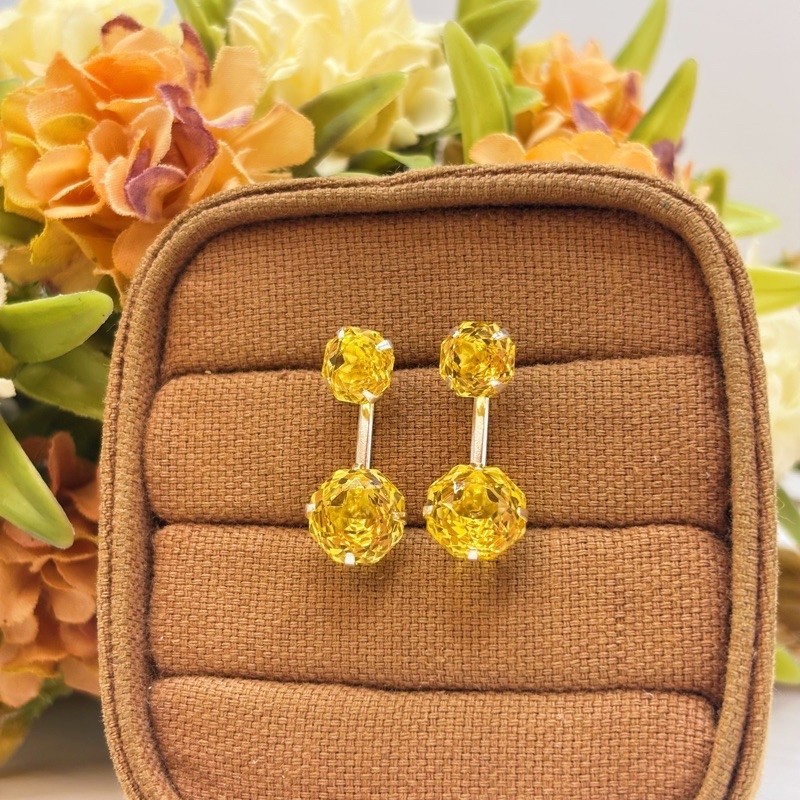 Brinco Duas Pedras Rose Cut Amarelo 10mm em Prata 925 — imagem 2 de 2
