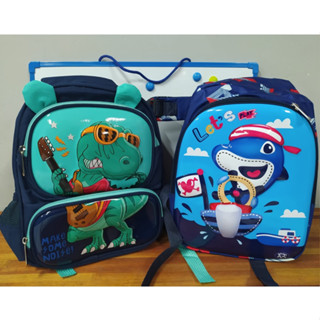 Mochila Escolar Infantil 3D desenho Alto Relevo Pra Criança Escola Creche Reforçada Ziper Varios Compartimentos Bolso Lateral Impermeavel Meninos Meninas Volta as Aulas