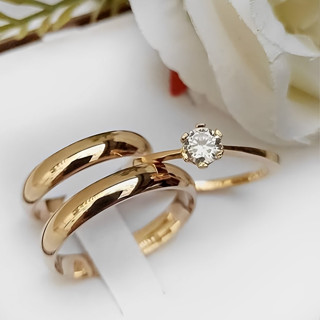 Par de Aliança Casamento 4mm Anatômicas Mais Anel Solitário de Aço Inoxidável