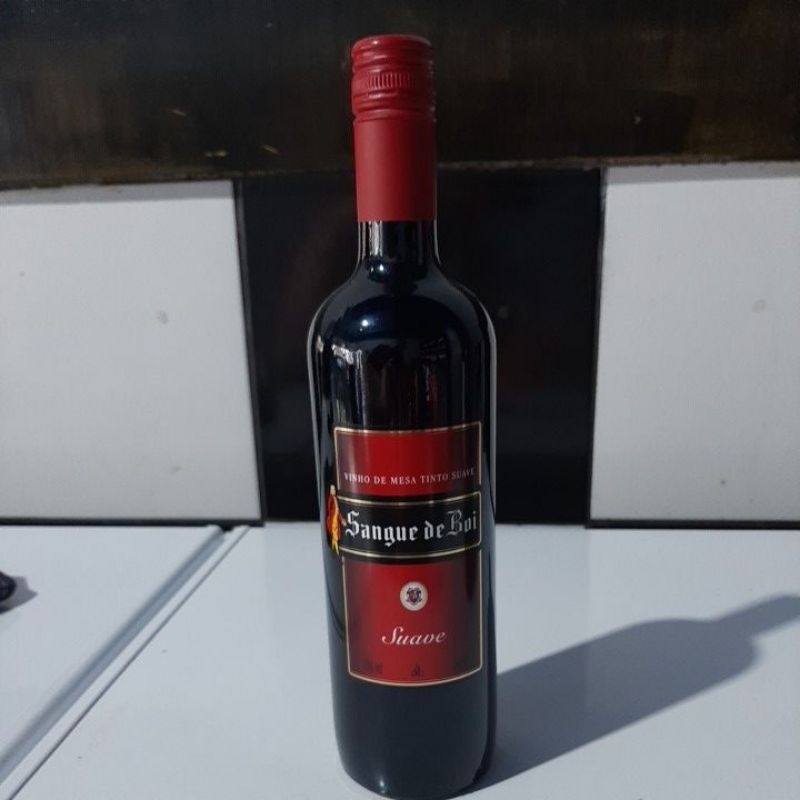 Vinho Tinto de Boi Suave