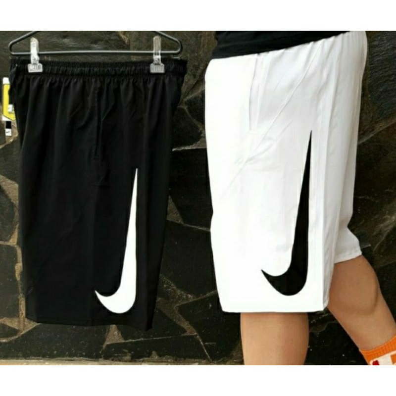 Bermuda Nike homem Elástano dri fit material premium short masculino praia táctel