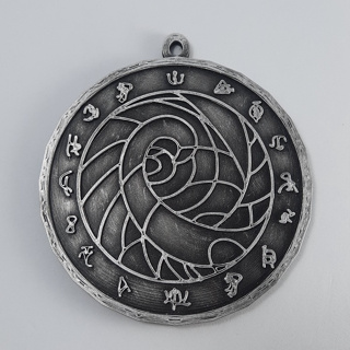 Medalhão RPG Ordem Paranormal - Santo Berço em Oferta na Shopee