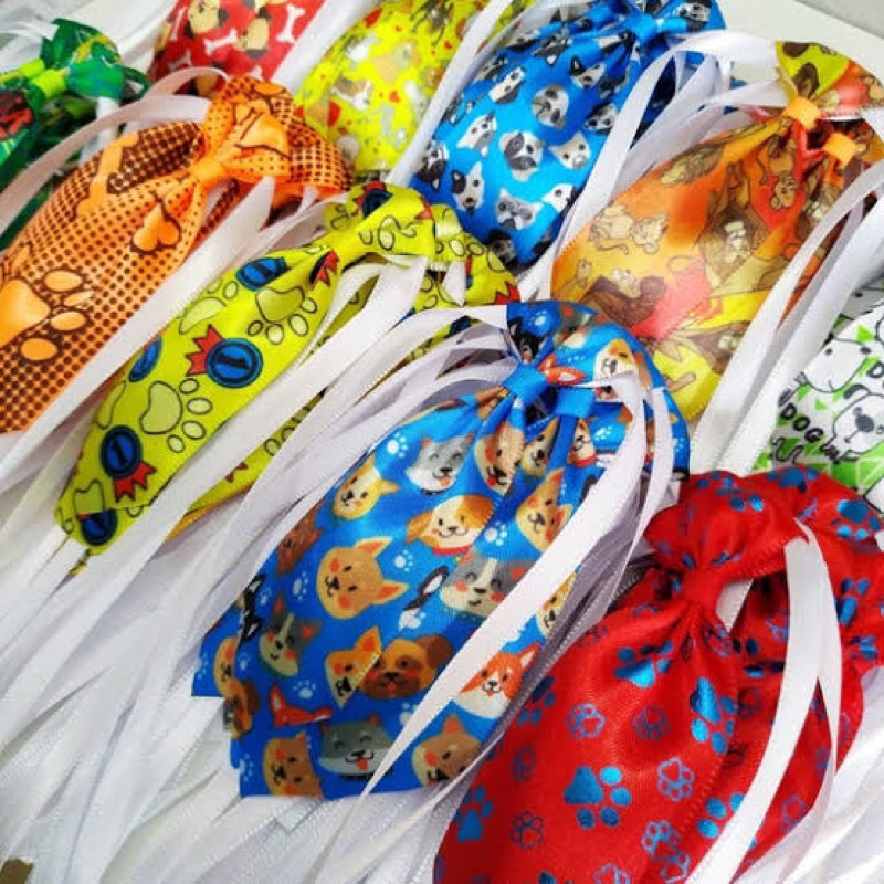 Kit 50 Gravatas Pet Macho coloridas Banho e Tosa Cães Cachorro Cetim Filhote/P/M/G em Oferta na Shopee