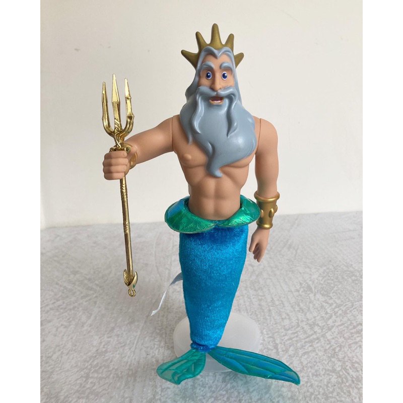 boneco rei tritão a pequena sereia Disney