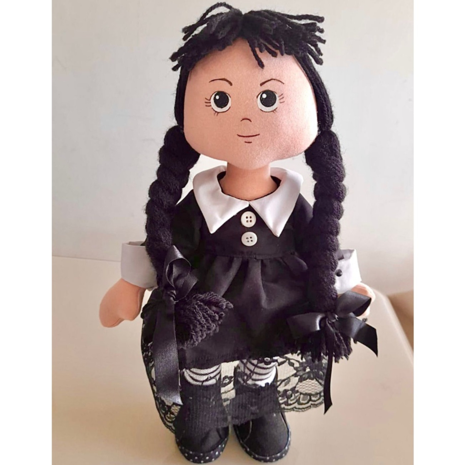 Boneca de Pano Wandinha - Roupa Removível