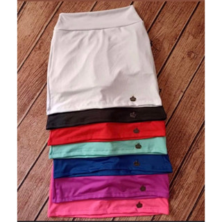 Short saia luxo liso curta original com imblema