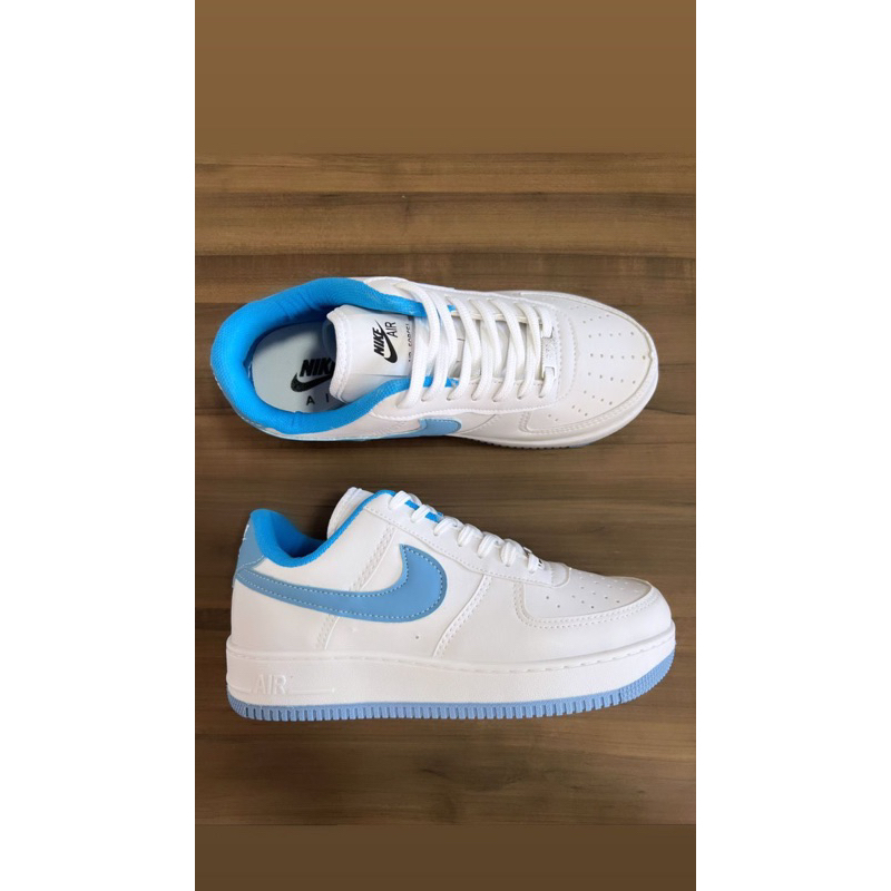 nike air force 1 07 men's size 8.5