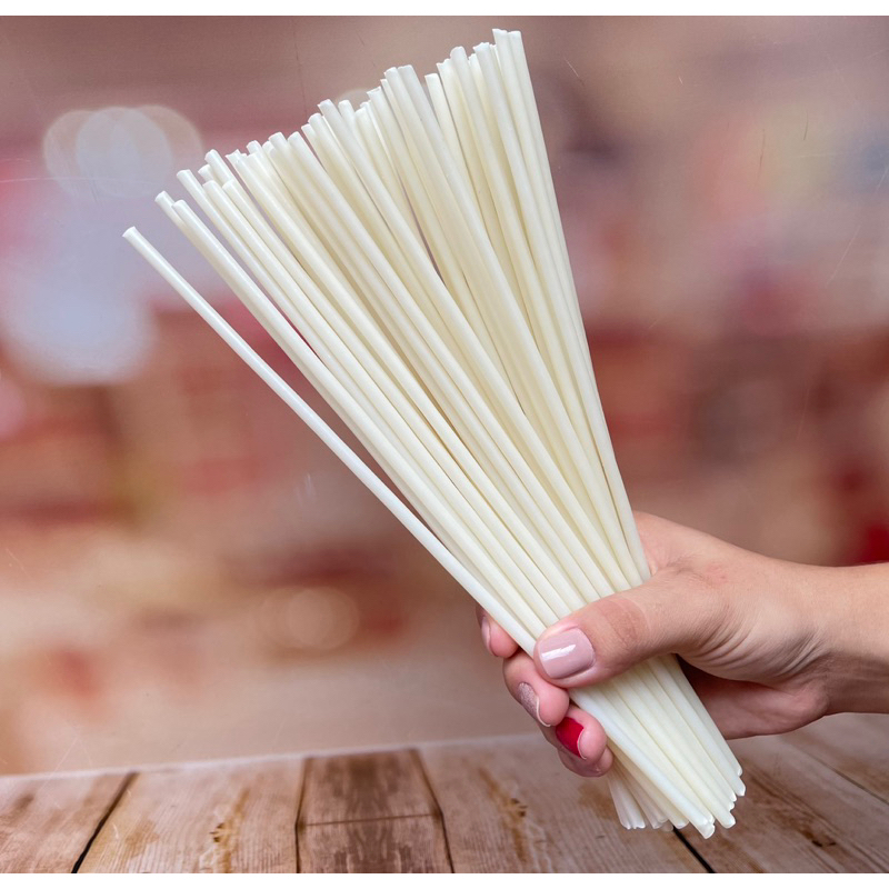 200 Palito para pirulito topo de bolo 28 centímetros cores a escolha NC TOYS OFF em Oferta na Shopee