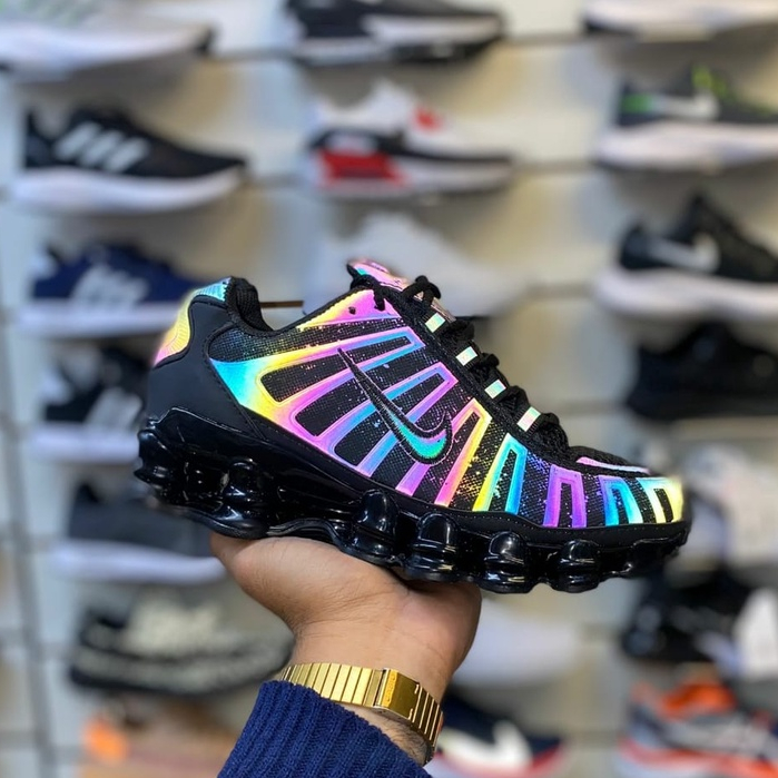 Tênis 12 Molas Shox Refletivo/Camaleão