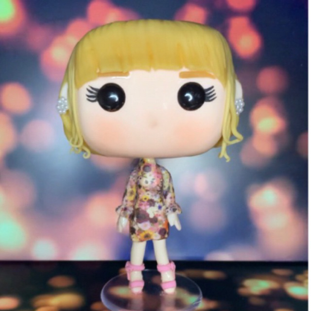 funko pop Taylor swift folklore biscuit