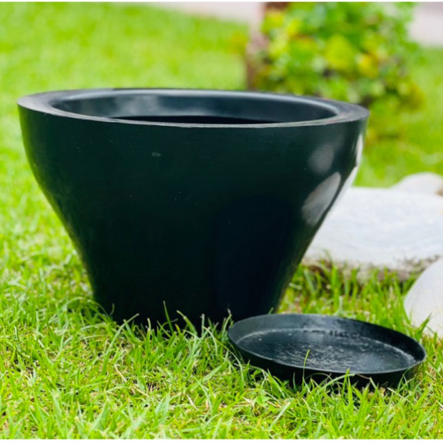 Vaso para plantas em polietileno liso espelhado Elegance n2 com prato