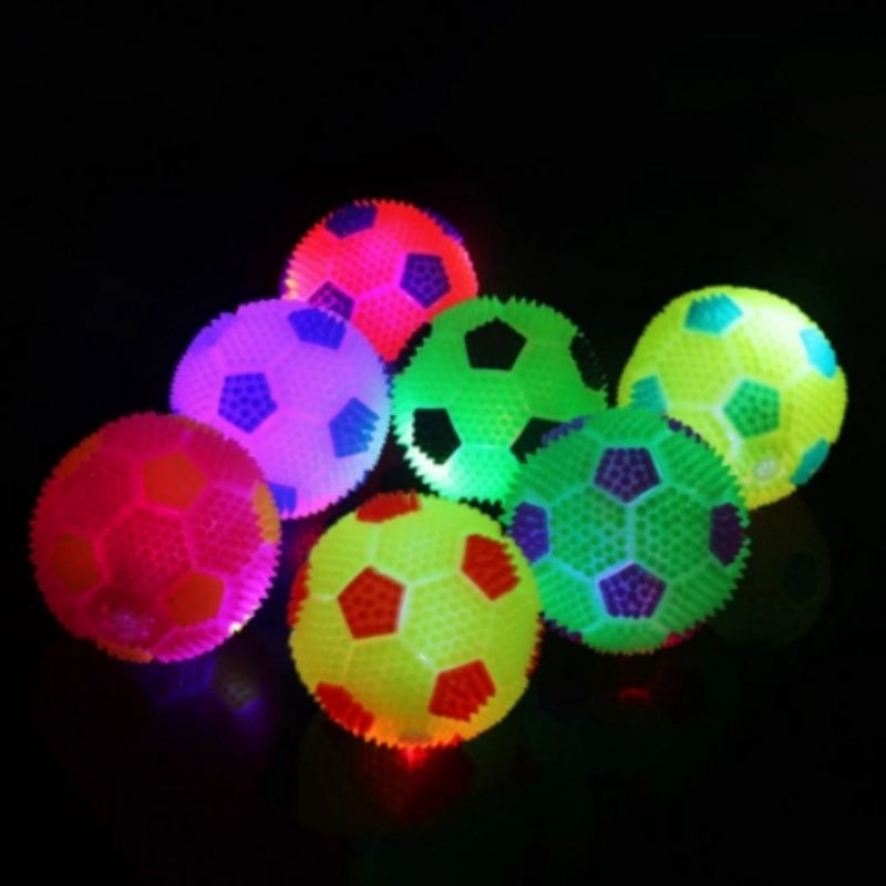 Brinquedo de Bolinha elastica colorido formato de futeball com luz e som
