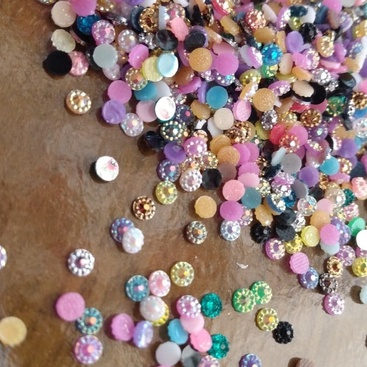 margarida 2.8mm mix - pedrarias para adesivos e joias para unhas
