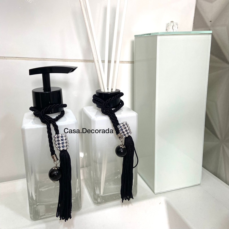 kit Lavabo/ Banheiro Branco Vidro 250ml Saboneteira / Difusor de Ambiente / Suporte para escovas de dente de vidro espelhado