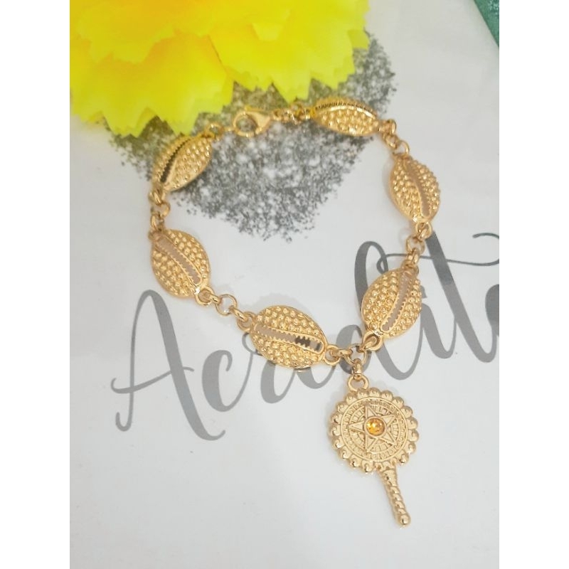 Pulseira Búzio Abebe Dourado Umbanda Candomblé