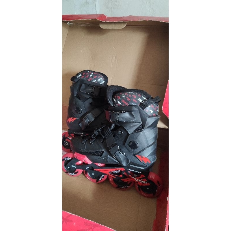 Patins Revolt Traxart 80mm Abc 9 Freestyle/urbano 36/37 usado poucas vezes