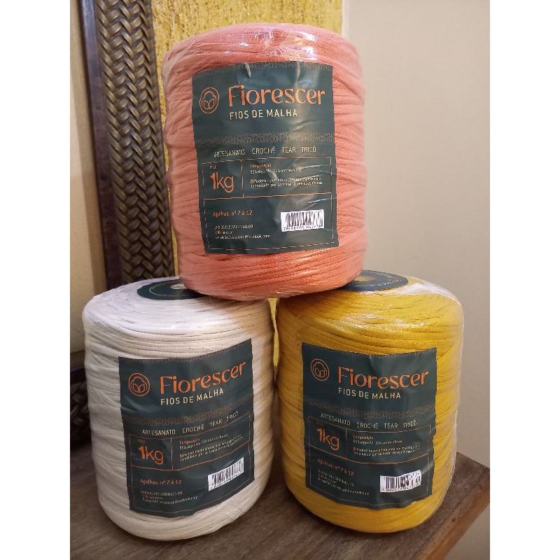 Fio de malha residual Fiorescer,  85% algodão e 15% outras fibras, rolo de 1kg, diversas cores. em Oferta na Shopee