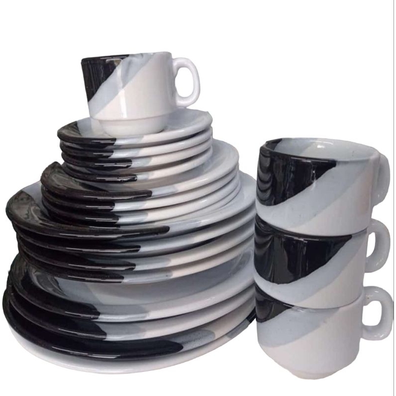 Jogo de jantar e café preto 20 peças