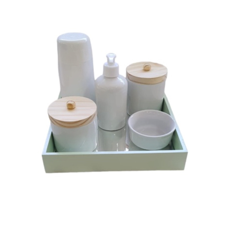 Kit Higiene Bebe Porcelana Branco Gelo Completo Bandeja Verde Espelhada Com Puxador 6 Peças Potes, Molhadeira, Saboneteira, Garrafa Térmica