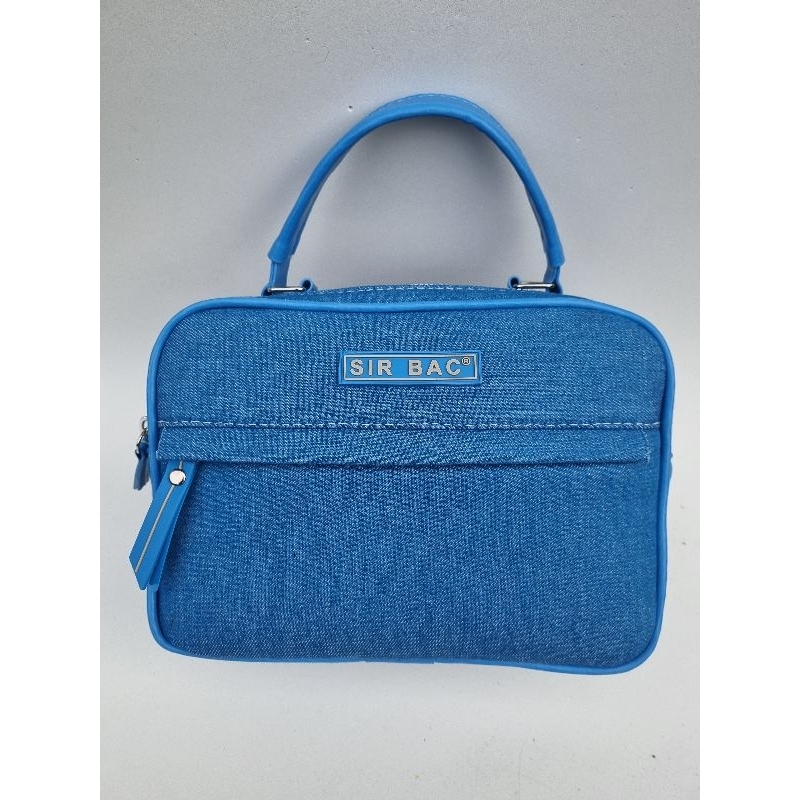 Bolsa Pantone em jeans claro com alça  transversal envio imediato