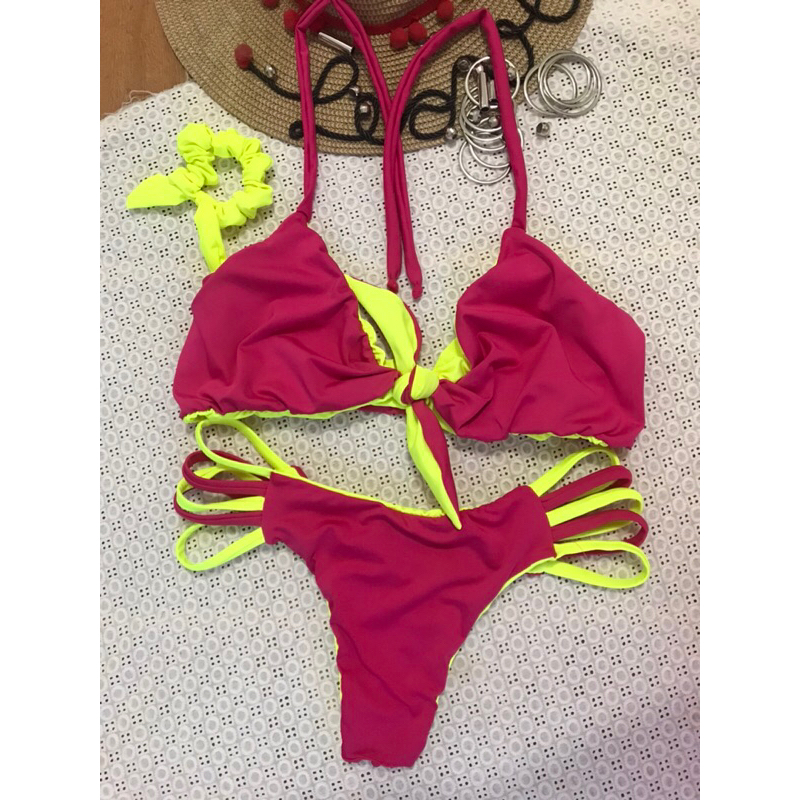 Biquíni todo dupla face sutiã nó sem bojo com calcinhas empina bumbum semi fio rosa pink com amarelo neon