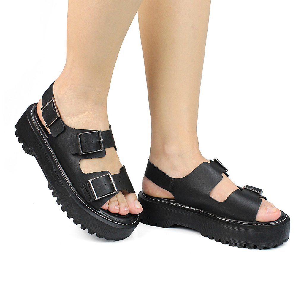 Sandália Papete Flatform Feminina Zamarini Corrente Tratorada Preta Confortável